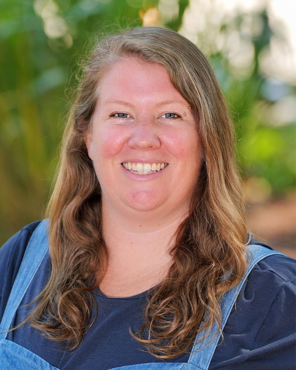 Emily "EJ" Jonas '03